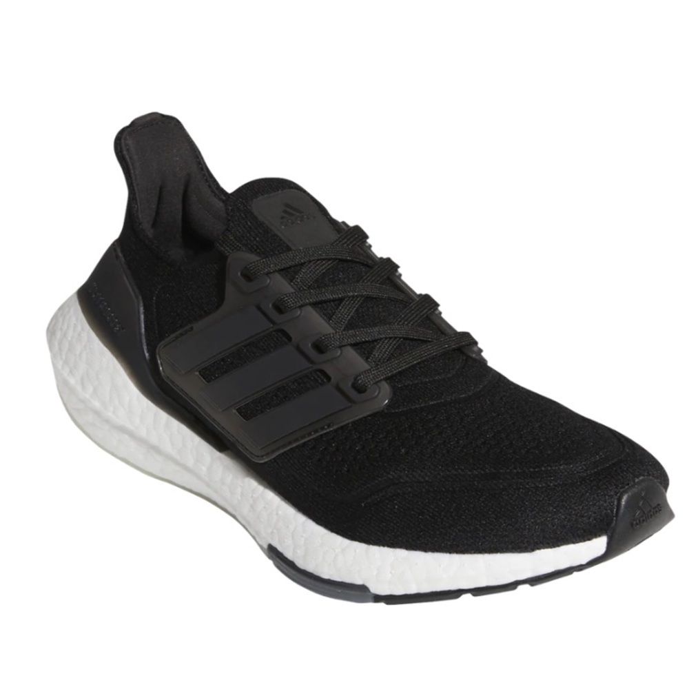 ADIDAS WOMEN'S ULTRABOOST 21 - CORE BLACK/CORE BLACK/GREY FOUR